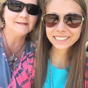 Meet your Posher, Wendy